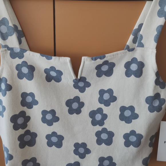 RVCA Pleasure Cropped Tank Top - NWT (L) - Picture 5 of 13